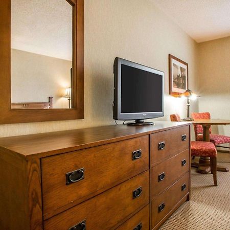 Quality Inn Ironwood Esterno foto