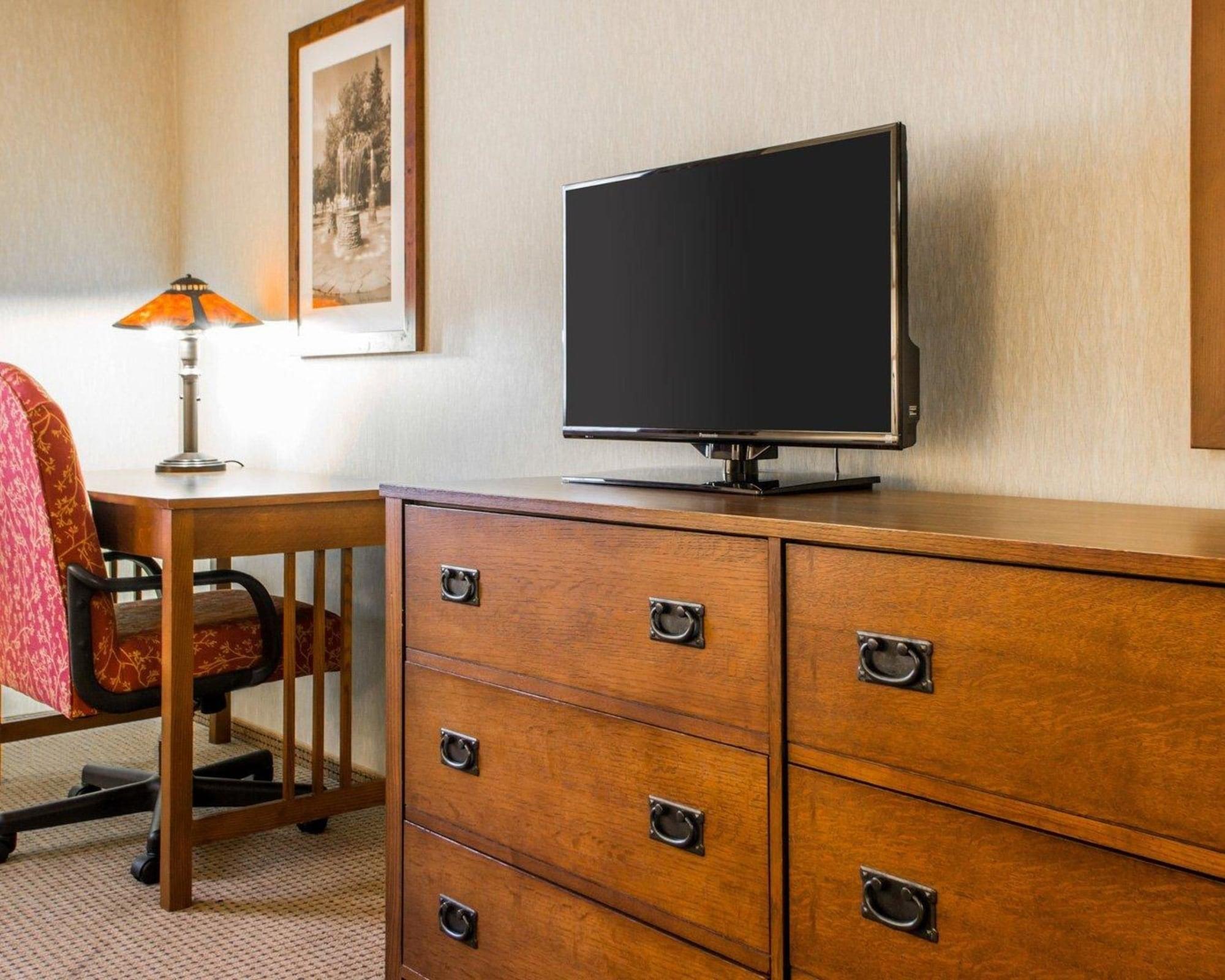 Quality Inn Ironwood Esterno foto