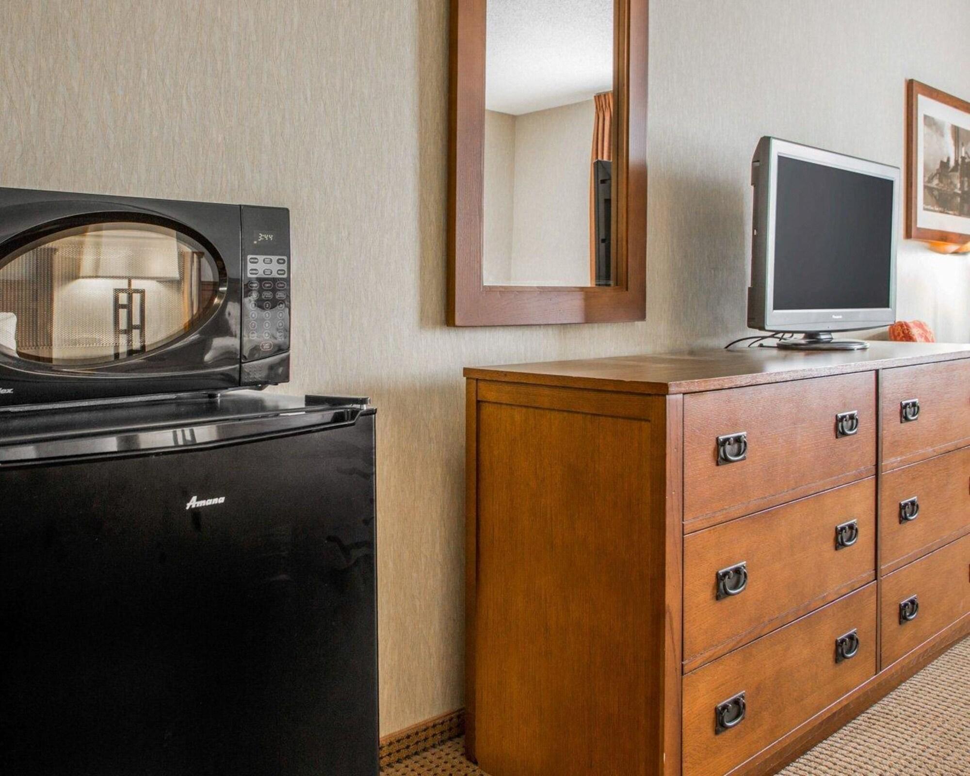 Quality Inn Ironwood Esterno foto