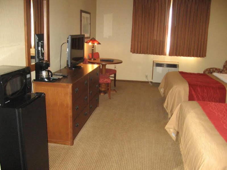 Quality Inn Ironwood Esterno foto